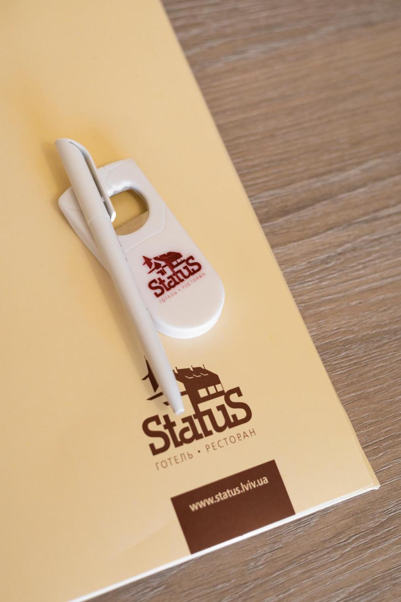 Status Hotel Malekhuv Εξωτερικό φωτογραφία